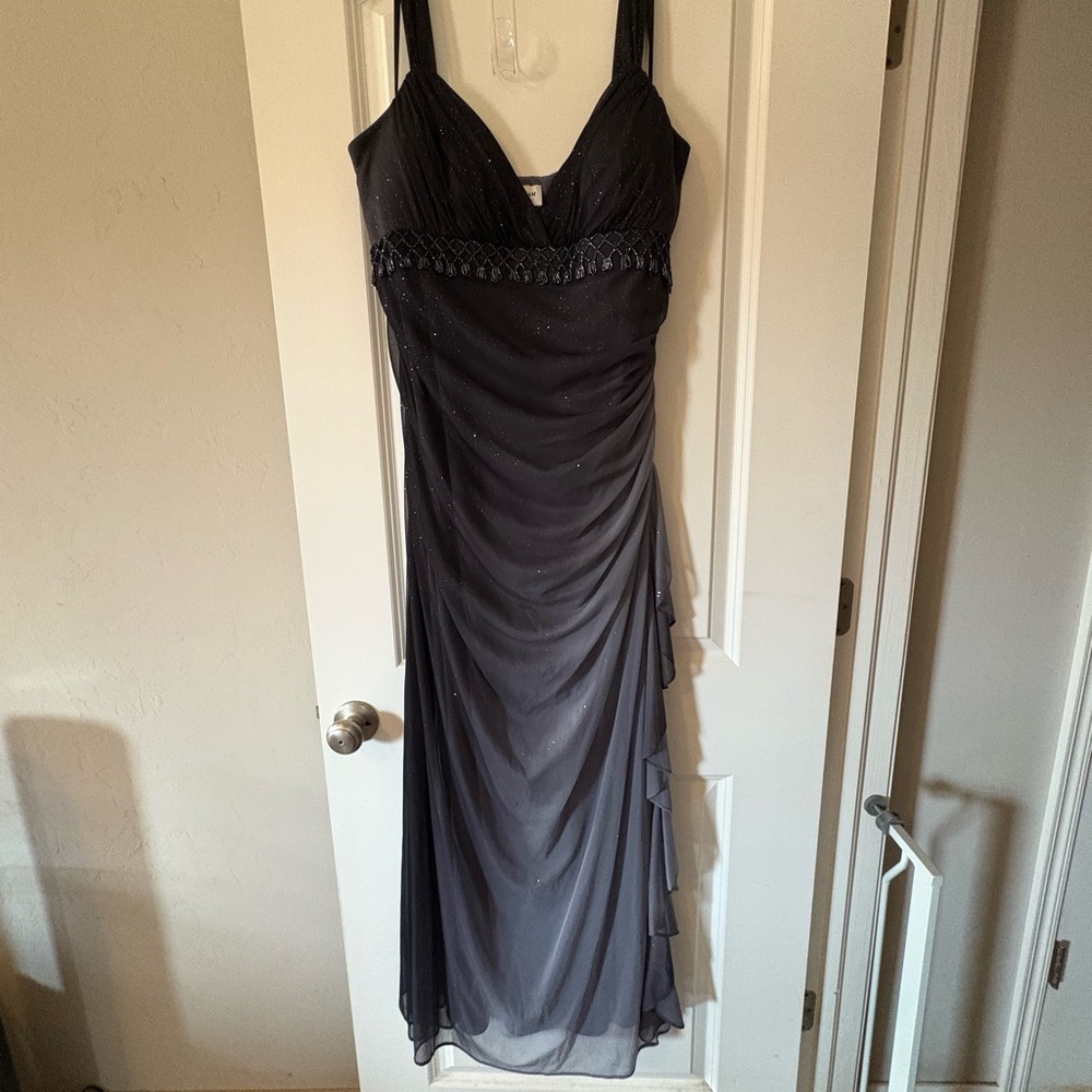 Betsy & Adam Black Maxi Dress